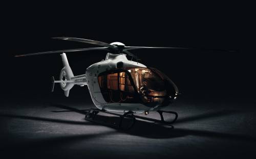 3D вертолет на темном фоне - 3D