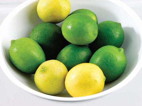 Желтые и зеленые лимоны - Еда