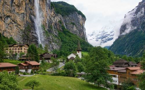 Швейцария, горы, дома, городок - Пейзажи