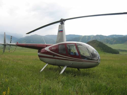 Маленький гражданский вертолет - Авиация