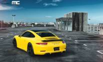 Porsche 991 Carrera Yellow
