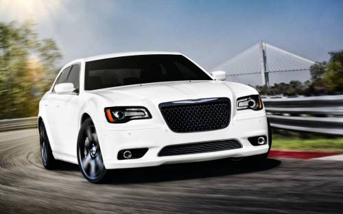 Chrysler 300 C SRT8 - Автомобили