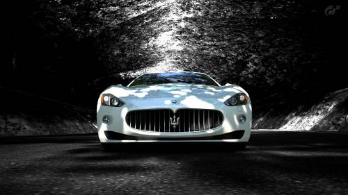 Maserati - Автомобили
