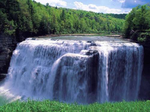 Широкий водопад - Водопады